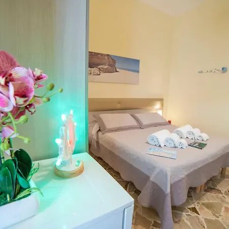 A Due Passi Bed & Breakfast Otranto