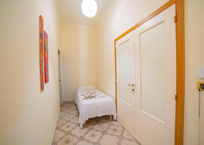 A Due Passi أوترانتو