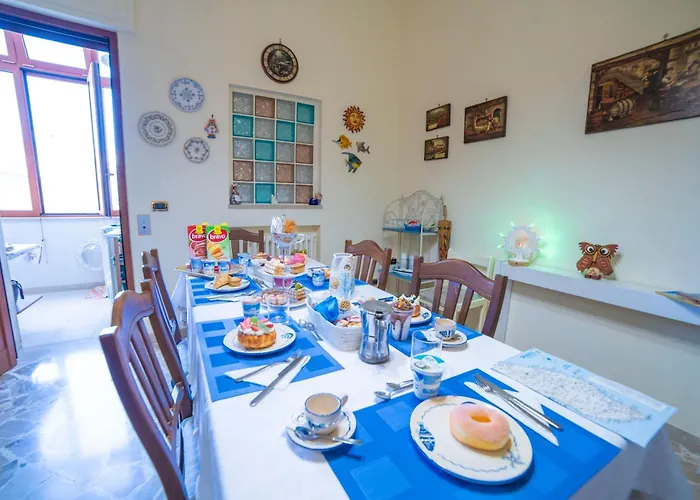 فندق مبيت وإفطار A Due Passi أوترانتو