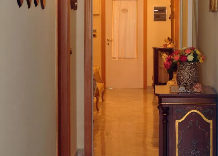 فندق مبيت وإفطار A Due Passi 4*