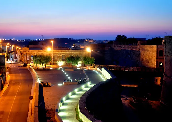 A Due Passi أوترانتو