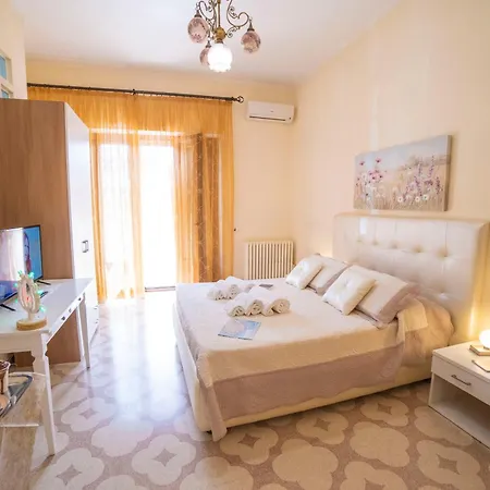 A Due Passi B&B 오트란토