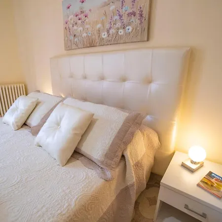 B&B A Due Passi 오트란토