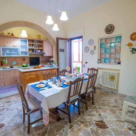 Bed & Breakfast A Due Passi 3*