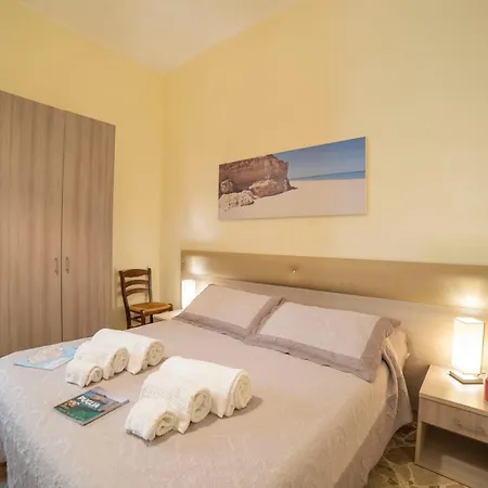 A Due Passi Bed & Breakfast Otranto