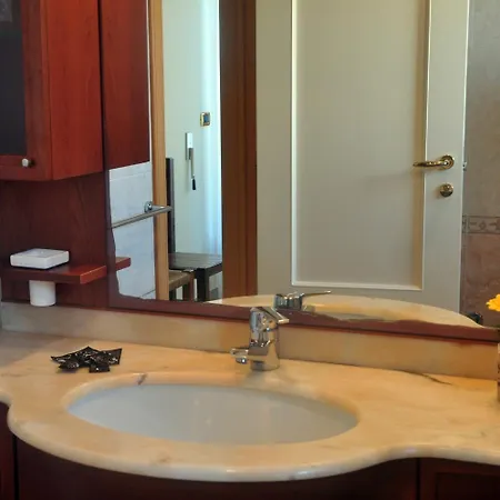 A Due Passi Bed & Breakfast Otranto