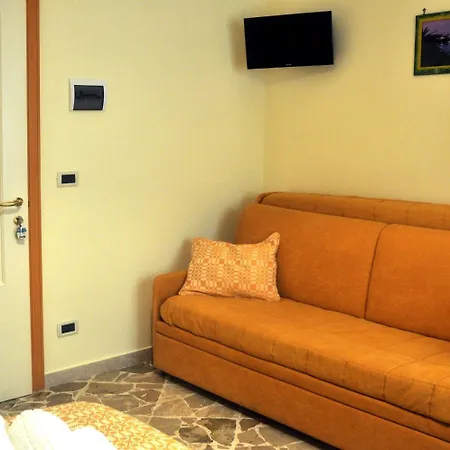 B&B A Due Passi 오트란토